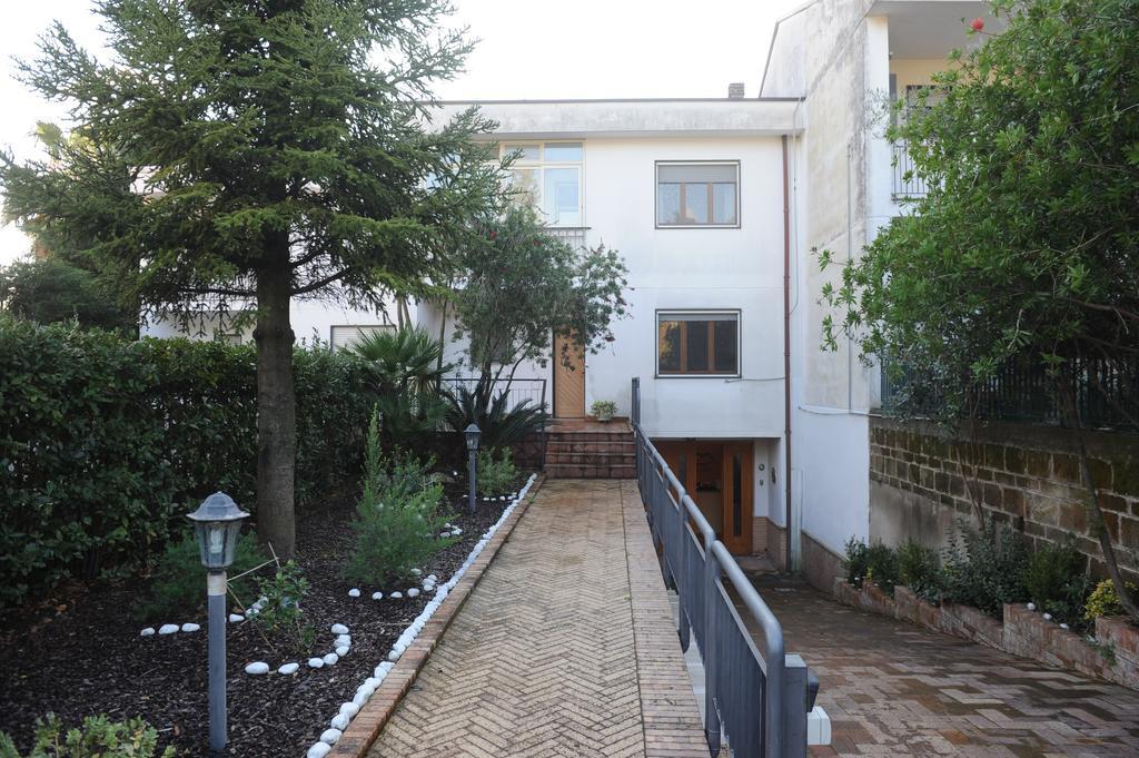 B&B Viale delle Colline Salerno Esterno foto