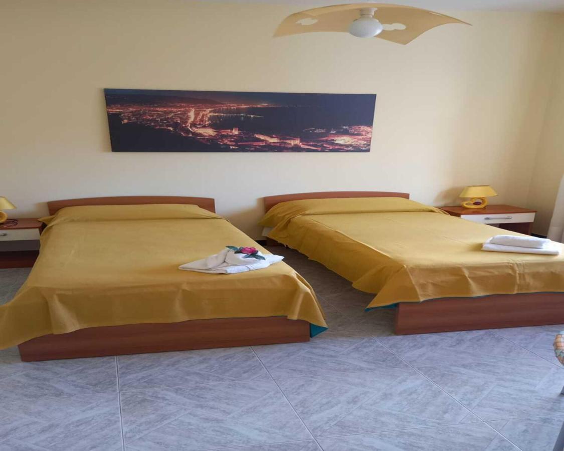 B&B Viale delle Colline Salerno Esterno foto