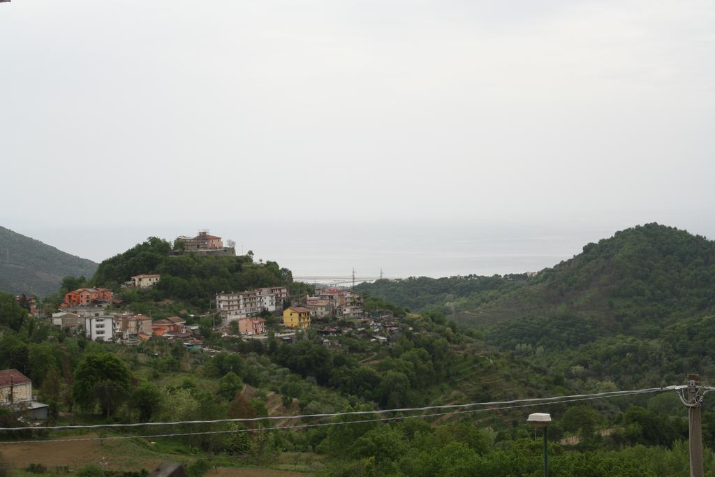 B&B Viale delle Colline Salerno Esterno foto