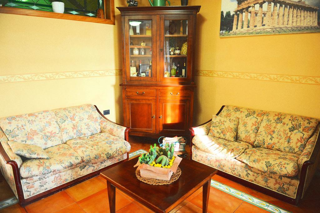 B&B Viale delle Colline Salerno Esterno foto